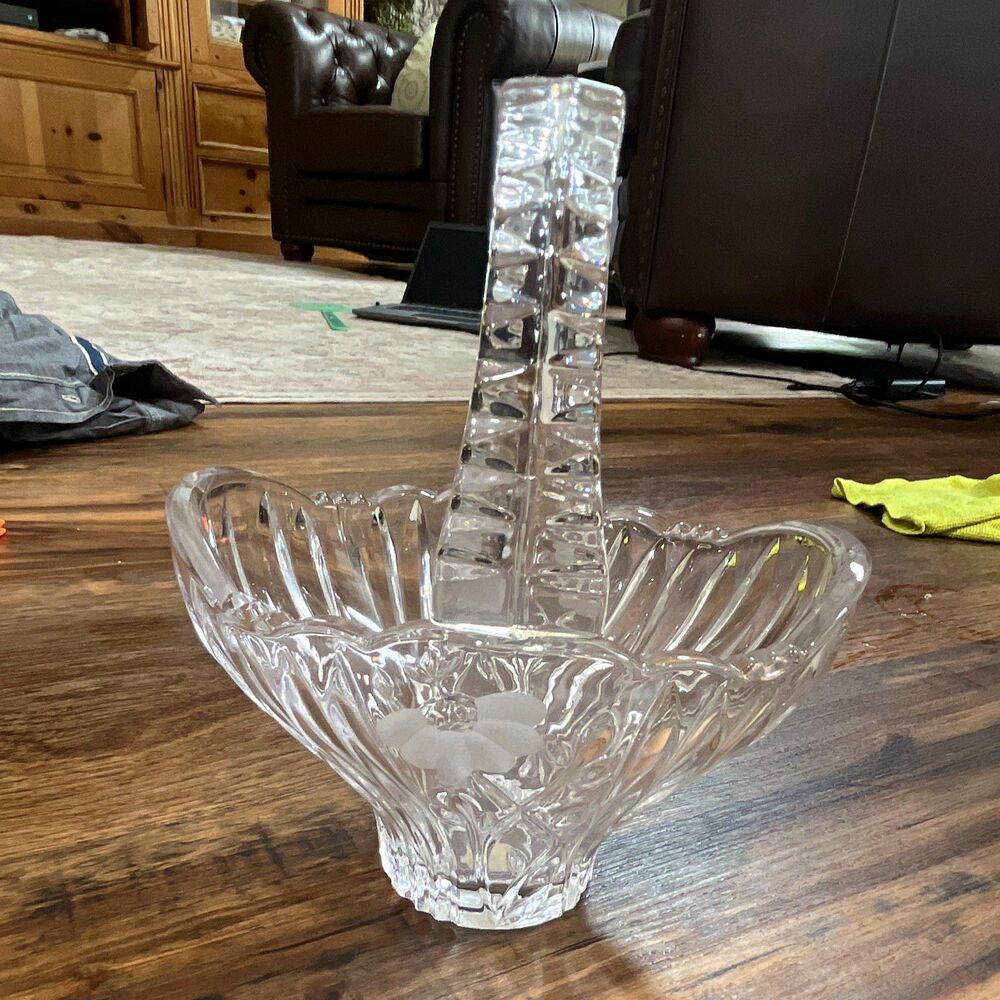 Princess House Clear Crystal Handled Decorative Basket Germany 8x8x4 in